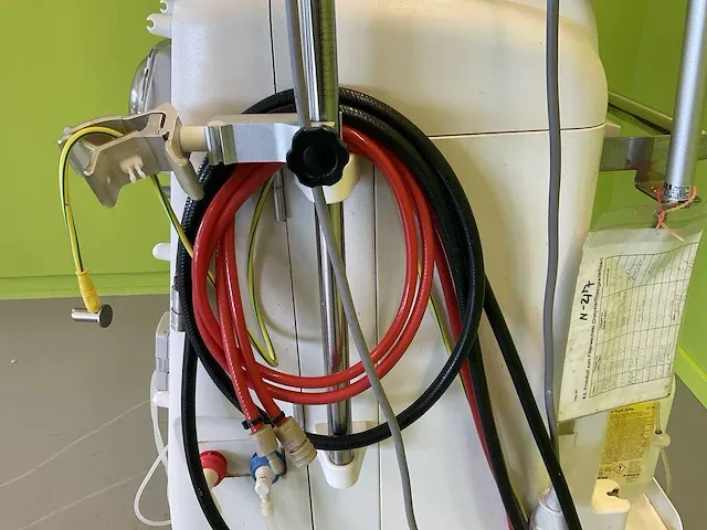 Nikkiso dbb 5 dialyse apparatuur (2x) - afbeelding 17 van  35