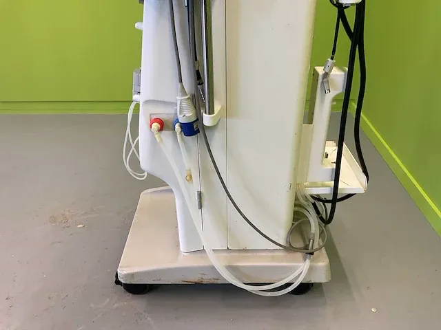 Nikkiso dbb 5 dialyse apparatuur (2x) - afbeelding 33 van  35