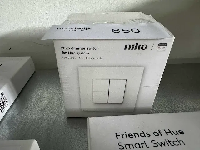 Niko schakelmateriaal schakelaar dim hue 2x (2x) - afbeelding 2 van  2