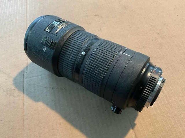 Nikon af camera lens - afbeelding 1 van  2