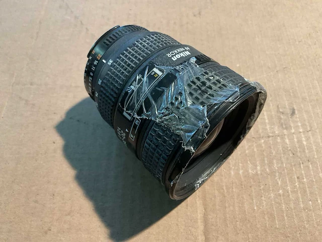 Nikon af camera lens - afbeelding 2 van  2