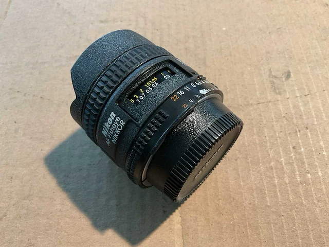 Nikon af-fisheye camera lens - afbeelding 1 van  2