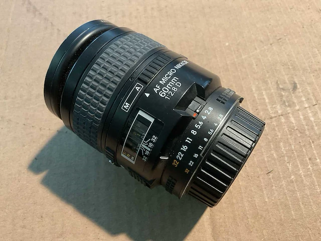 Nikon af micro camera lens - afbeelding 1 van  2