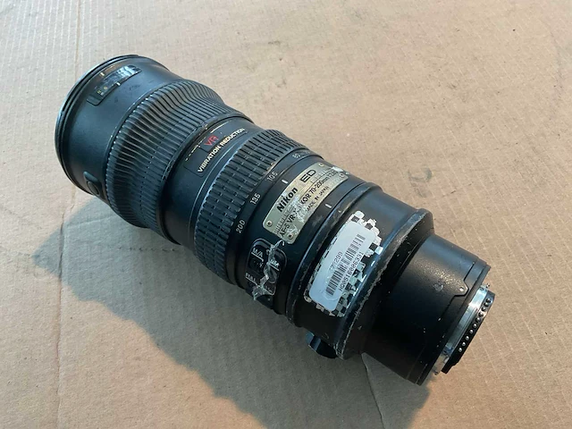 Nikon af-s camera lens - afbeelding 1 van  2