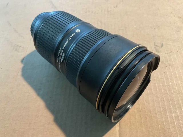Nikon af-s camera lens - afbeelding 2 van  2