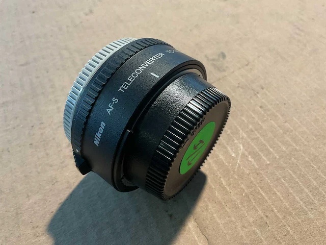 Nikon af-s camera teleconverter - afbeelding 1 van  2