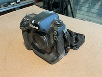 Nikon d2xs digitale fotocamera - afbeelding 2 van  4