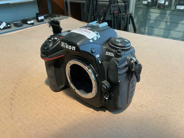 Nikon d300s digitale fotocamera - afbeelding 2 van  4
