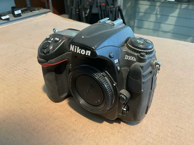 Nikon d300s digitale fotocamera - afbeelding 2 van  4