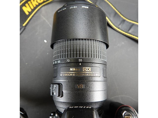 Nikon reflex d3300 camera in tas en met divers toebehoren - afbeelding 4 van  8
