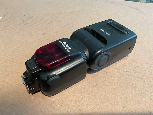 Nikon speedlight sb-900 flitser - afbeelding 2 van  4