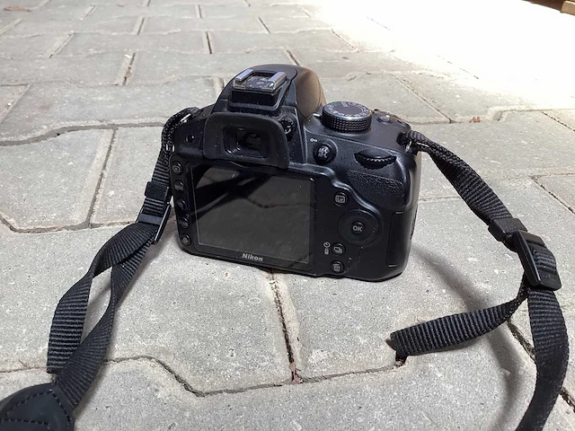 Nikon spiegelreflex camera (2x) - afbeelding 4 van  6