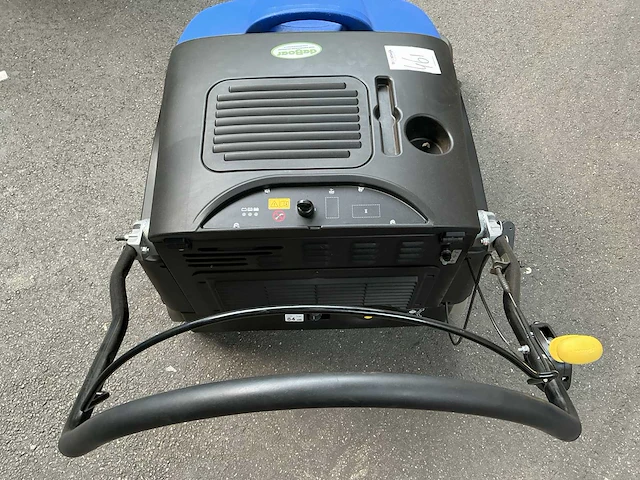 Nilfiks floortec 760 veegmachine - afbeelding 4 van  4