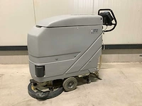 Nilfisk - ba 530 - schrobzuigmachine - afbeelding 1 van  7