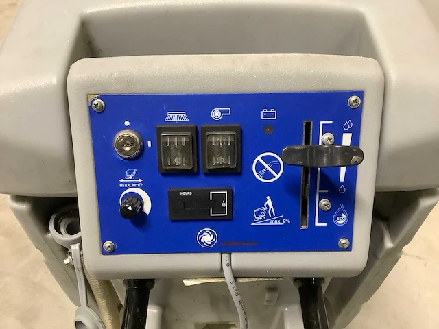 Nilfisk - ba 530 - schrobzuigmachine - afbeelding 5 van  7