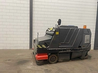 Nilfisk - cr1700 - straatveegmachine - afbeelding 3 van  10