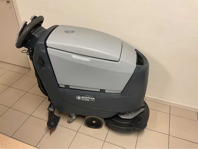 Nilfisk - sc500 53b - schrob- zuigmachine - afbeelding 1 van  12