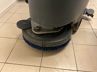 Nilfisk - sc500 53b - schrob- zuigmachine - afbeelding 9 van  12