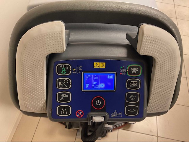 Nilfisk - sc500 53b - schrob- zuigmachine - afbeelding 12 van  12