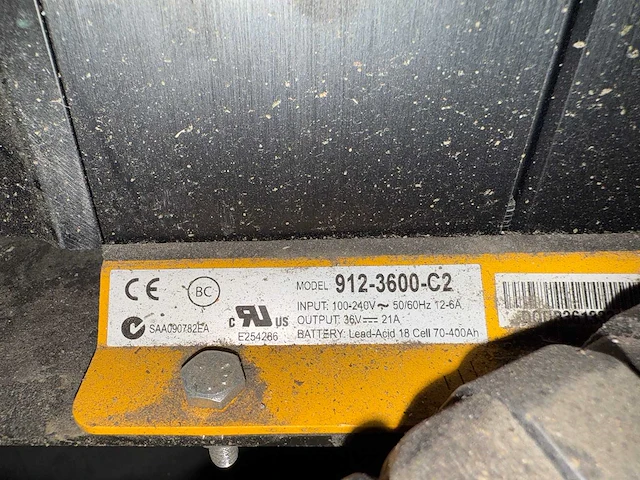 Nilfisk - uhb 51-1500 - vloerreiniger - afbeelding 6 van  9