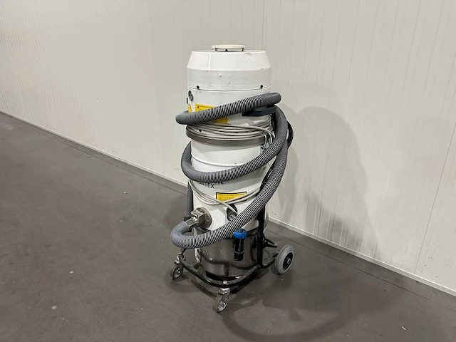 Nilfisk 15atex z22 industriële stofzuiger - afbeelding 3 van  9