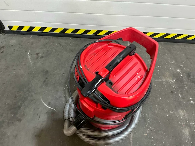 Nilfisk alto industriële stofzuiger - afbeelding 6 van  6