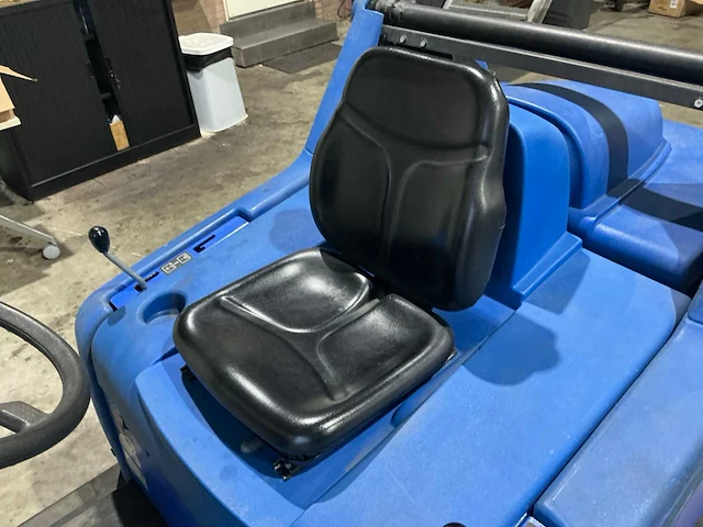 Nilfisk alto zit veegmachine - afbeelding 13 van  28