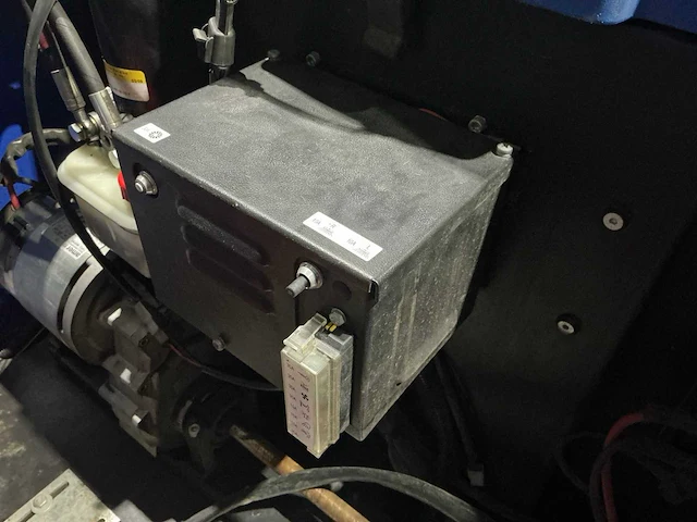 Nilfisk alto zit veegmachine - afbeelding 21 van  28