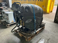 Nilfisk ba 725 zelfrijdende schrobzuigmachine - afbeelding 4 van  10