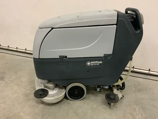 Nilfisk ba611d schrobmachine - afbeelding 2 van  7