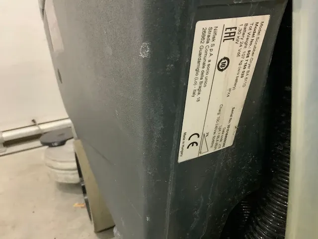 Nilfisk ba611d schrobmachine - afbeelding 7 van  7