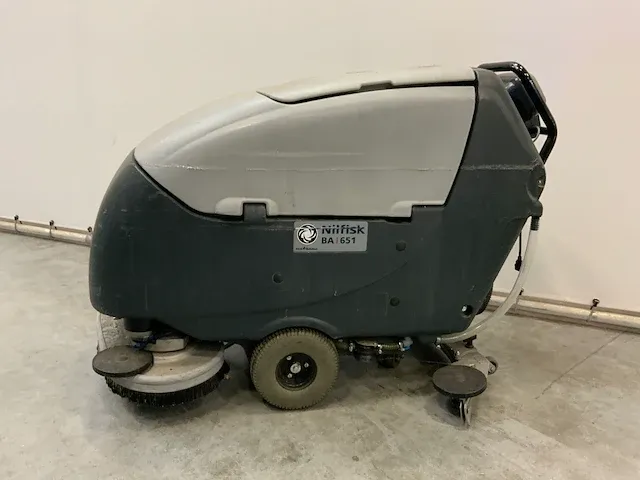 Nilfisk ba651 schrobmachine - afbeelding 2 van  7