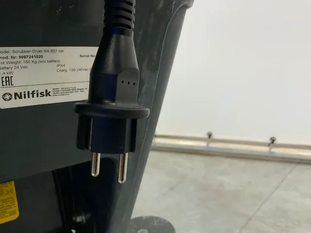 Nilfisk ba651 schrobmachine - afbeelding 8 van  9