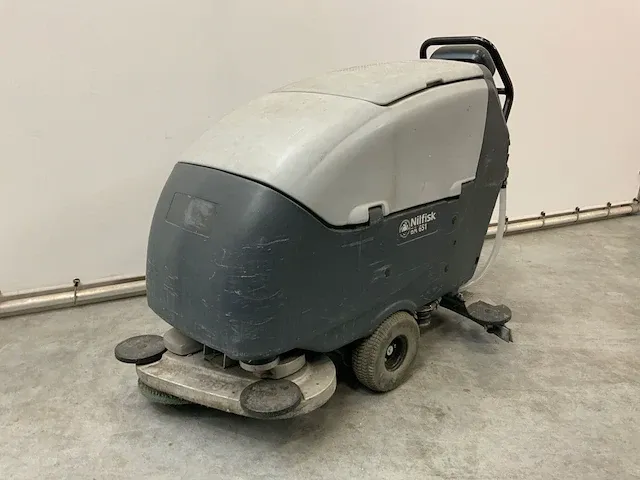 Nilfisk ba651 schrobmachine - afbeelding 1 van  7