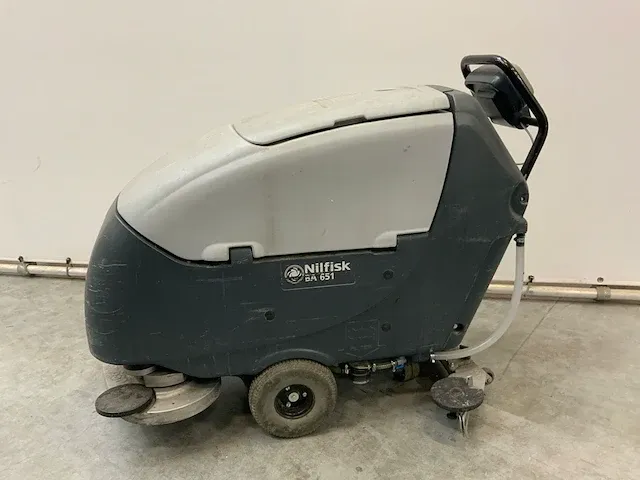 Nilfisk ba651 schrobmachine - afbeelding 2 van  7