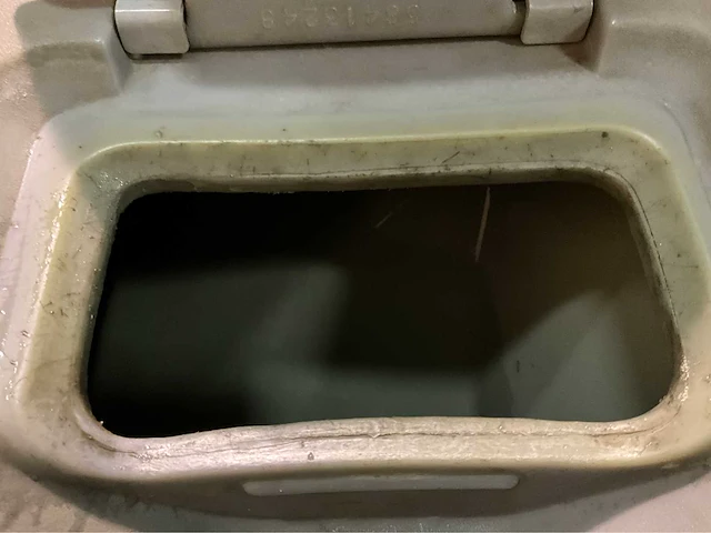 Nilfisk br1100s zitschrob zuigmachine (682u) - afbeelding 13 van  18