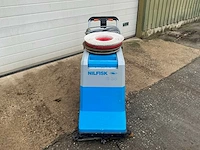 Nilfisk c38 schrobmachine - afbeelding 2 van  9