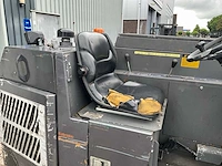 Nilfisk cr 1700 zelfrijdende schrob / veegmachine - afbeelding 5 van  28