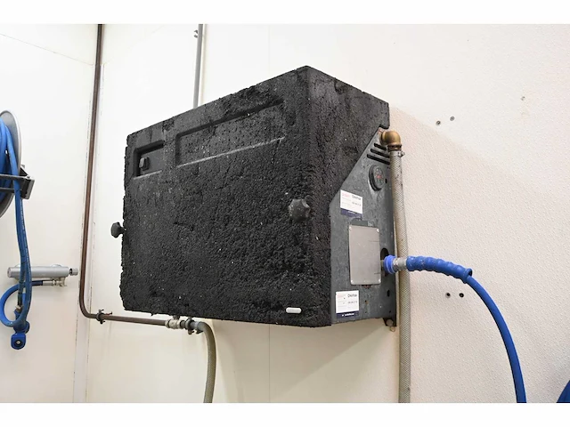 Nilfisk rvs warmwater hogedrukreiniger - afbeelding 3 van  5