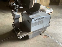 Nilfisk sr 1100 b zelfrijdende veegmachine - afbeelding 1 van  10