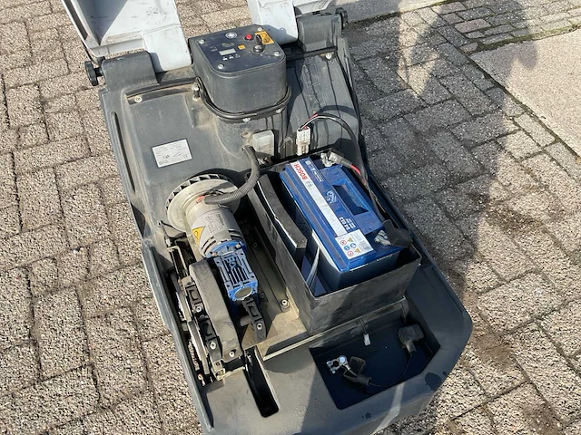 Nilfisk sw 850 s straatveegmachine - afbeelding 6 van  6