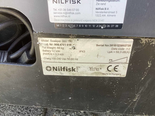 Nilfisk sw i 750 veegmachine - afbeelding 2 van  10