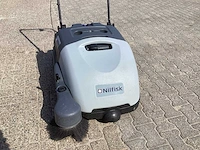 Nilfisk sw i 750 veegmachine - afbeelding 7 van  10
