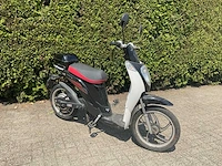 Nimoto elektrische snorscooter f-542-sp - afbeelding 1 van  13