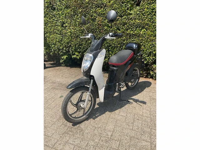 Nimoto elektrische snorscooter f-542-sp - afbeelding 11 van  13