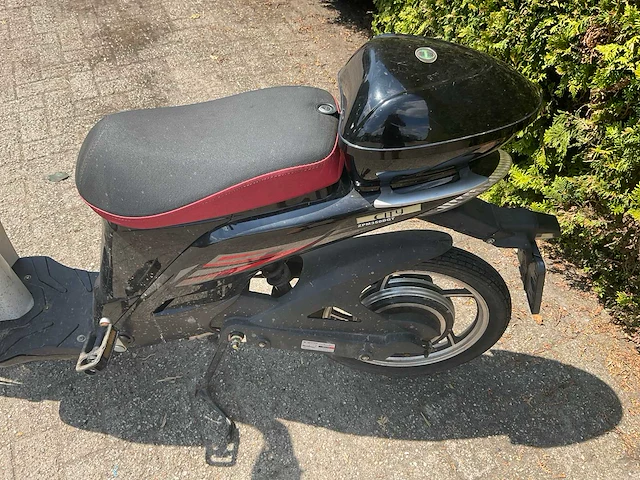 Nimoto elektrische snorscooter f-542-sp - afbeelding 12 van  13