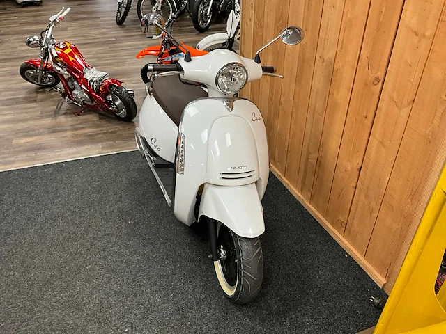 Nimoto scooter ceo motorfiets - afbeelding 6 van  12