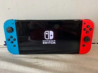 Nintendo switch oled - blauw/rood - afbeelding 4 van  6