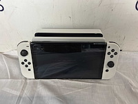 Nintendo switch oled - wit - afbeelding 2 van  2