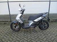 Nipponia - bromscooter - f3 citystar - scooter - afbeelding 1 van  12